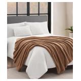 #4 : Lucky Brand Solid Mink Faux Fur Throw