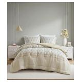 #8 Chloe Reversible 3-Pc. Comforter Set