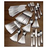 #35 Oneida Moda 65-Piece Flatware Set