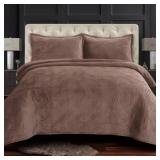 #14 Tribeca Living Capri   Bedding Set