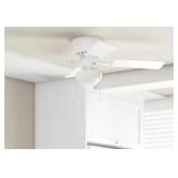R$55 Harbor Breeze Armitage 42" White Fan