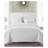 #5 VCNY Home Nina Quilt Set