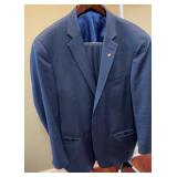 Menï¿½s Blue Suit Made in USA 46L. Lining Torn