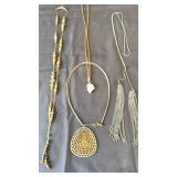 Correction of unique necklaces ranging from 14'