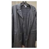 Woman's Eccoci Spring Coat Sz L