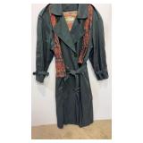 Ladies Jones, New York trenchcoat with zip out