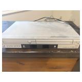 Zenith DVD/VCR Combo Player XBV443