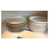 Oneida 9ï¿½ & Other 10ï¿½ Plates - 25 pcs