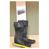 Ladies, boots and a shoe rack new in box