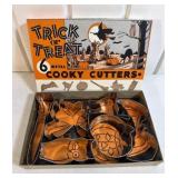 Vintage Trick Or Treat Cookie Cooky Cutters