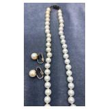 Pearl 28' necklace & clip on earring set