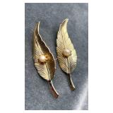 Leaf w/ pearl pin set