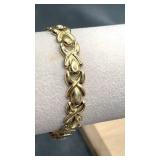 14k Xs & Os Bracelet. 7'.  11g
