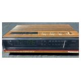 Panasonic RC-6080 FM/AM Dual Alarm Clock Radio