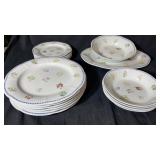 Princeton Studios Jardina Floral Dinnerware Lot