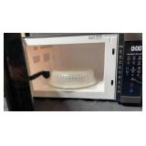 Hamilton Beach Stainless Microwave Oven!