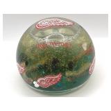 Vintage Detroit Red Wings Hockey Snow Globe