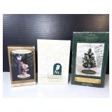 Hallmark (3) Snoopy, Winnie Pooh Ornament Lot