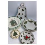 Set of 8 Spode dessert plates, and other Holly