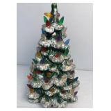 Ceramic Christmas tree with glitter
