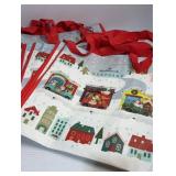 8 reusable hallmark bags