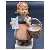 Hummel 'Meditation'  Figurine 13 2/0 3.5'