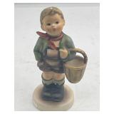 Hummel 'Village Boy' Figurine #51 5.5'