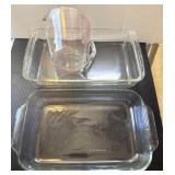 Pyrex Glass Baking Dishes & Measuring Cup