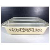 Vintage Pyrex Golden Acorn #575 Casserole Dish
