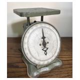 Pelouze Family Scale c.1940 Metal Farmhouse