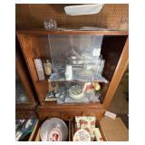 Contents Of Cabinet Vintage Kitchen & Decor