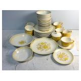Cavalier Ironstone Royal China Diner Set 8pl 43pc