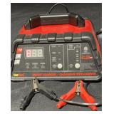 EverStart Smart Battery Charger 2/6/10 Amp