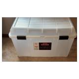 Iris Tote Box 34.5 Gal 30 7/8x18 1/4x18 3/4'