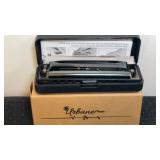 Urbane Harmonica In Case 4'