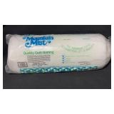 Fairfield Soft 'n Crafty Polyester Batting Roll
