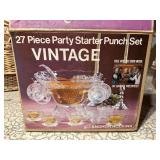Vintage Punch Bowl & Cups Set In Box