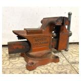 Columbian No. 03½ Small Bench Vise