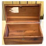 Lane Miniature Tabletop Chest