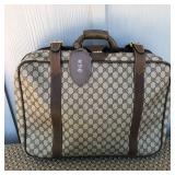 Gucci GG Monogram Supreme Luggage Bag