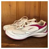 Womens LA Gear Athletic Shoes Sneakers