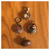 (4) Mixed Lot of Charms or Pendants