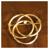 14K Gold & Diamond Brooch Pin