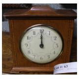 Hedstrom eight day mantle clock with inlay 6.5" H