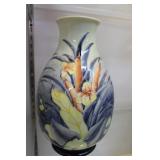 Art glass cattail floral vase