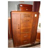 Oak veneered dresser/closet/chest42 x22 x63 in