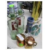 Treasure lot: Wedgewood cylinder vase, 2 green sto