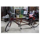 Tandem sport Univega tandem bicycle