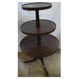 3 tier rd. lamp table, 3 legs w/ brass feet,