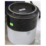 No 6 lidded brown & white crock
